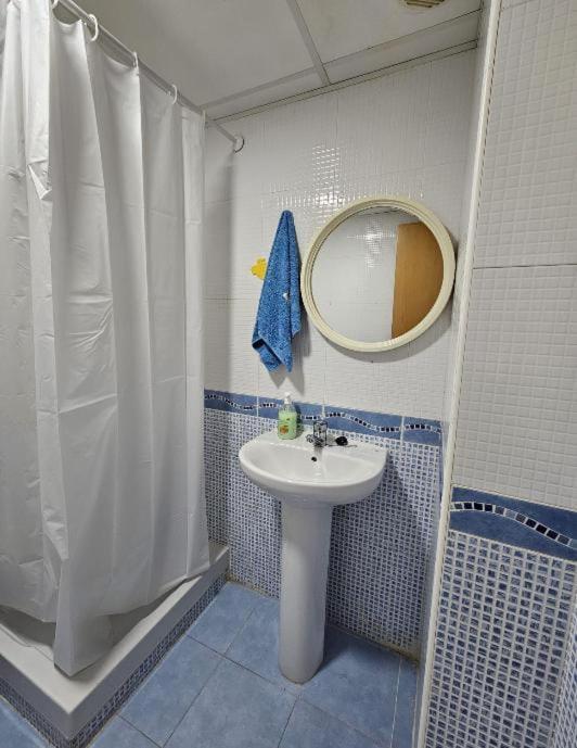 Апартаменты Habitacion En Piso Compartido Cerca De Playa Чильчес Экстерьер фото